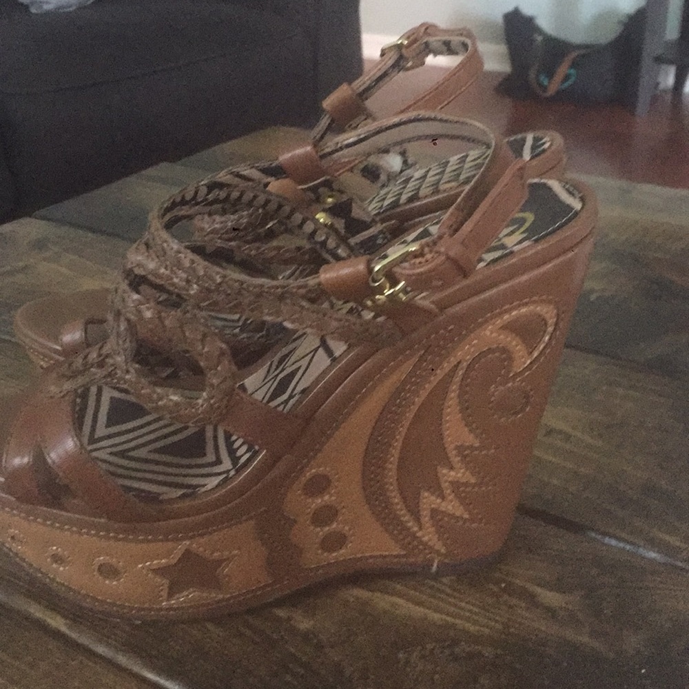 Jessica Simpson “cowboy boot” wedges